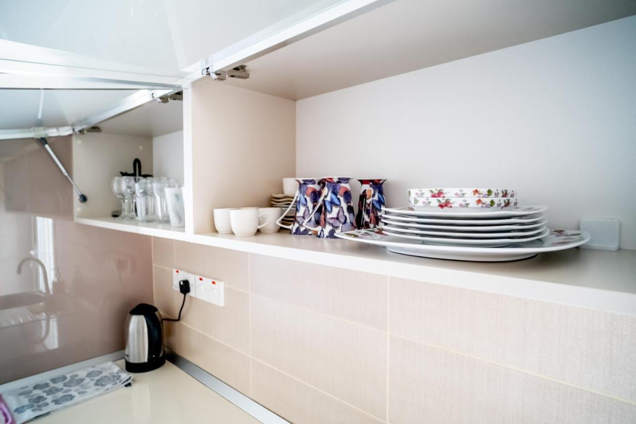Spacious Two-Bedroom Apartment In Amazing Residence Escape Homes Kyrenia  Eksteriør billede