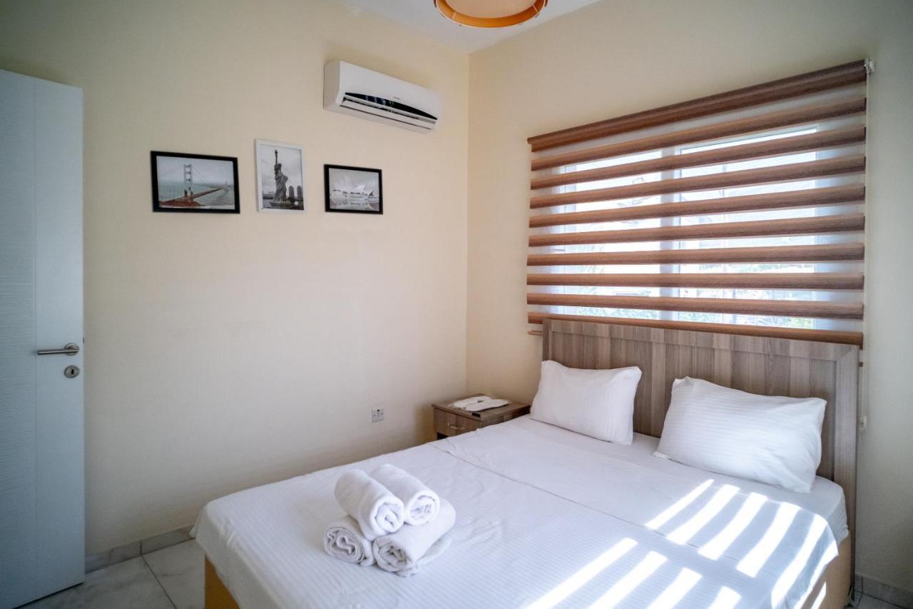 Spacious Two-Bedroom Apartment In Amazing Residence Escape Homes Kyrenia  Eksteriør billede