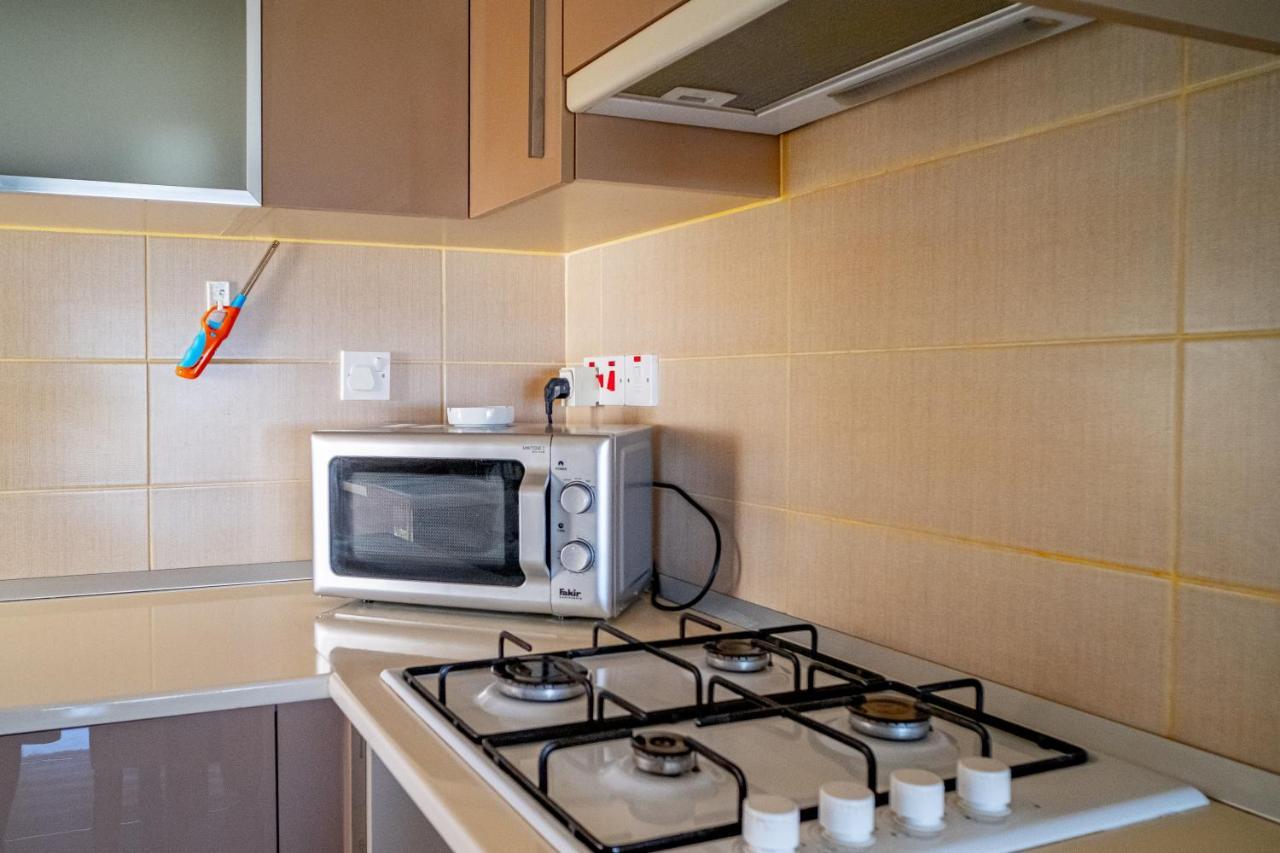 Spacious Two-Bedroom Apartment In Amazing Residence Escape Homes Kyrenia  Eksteriør billede