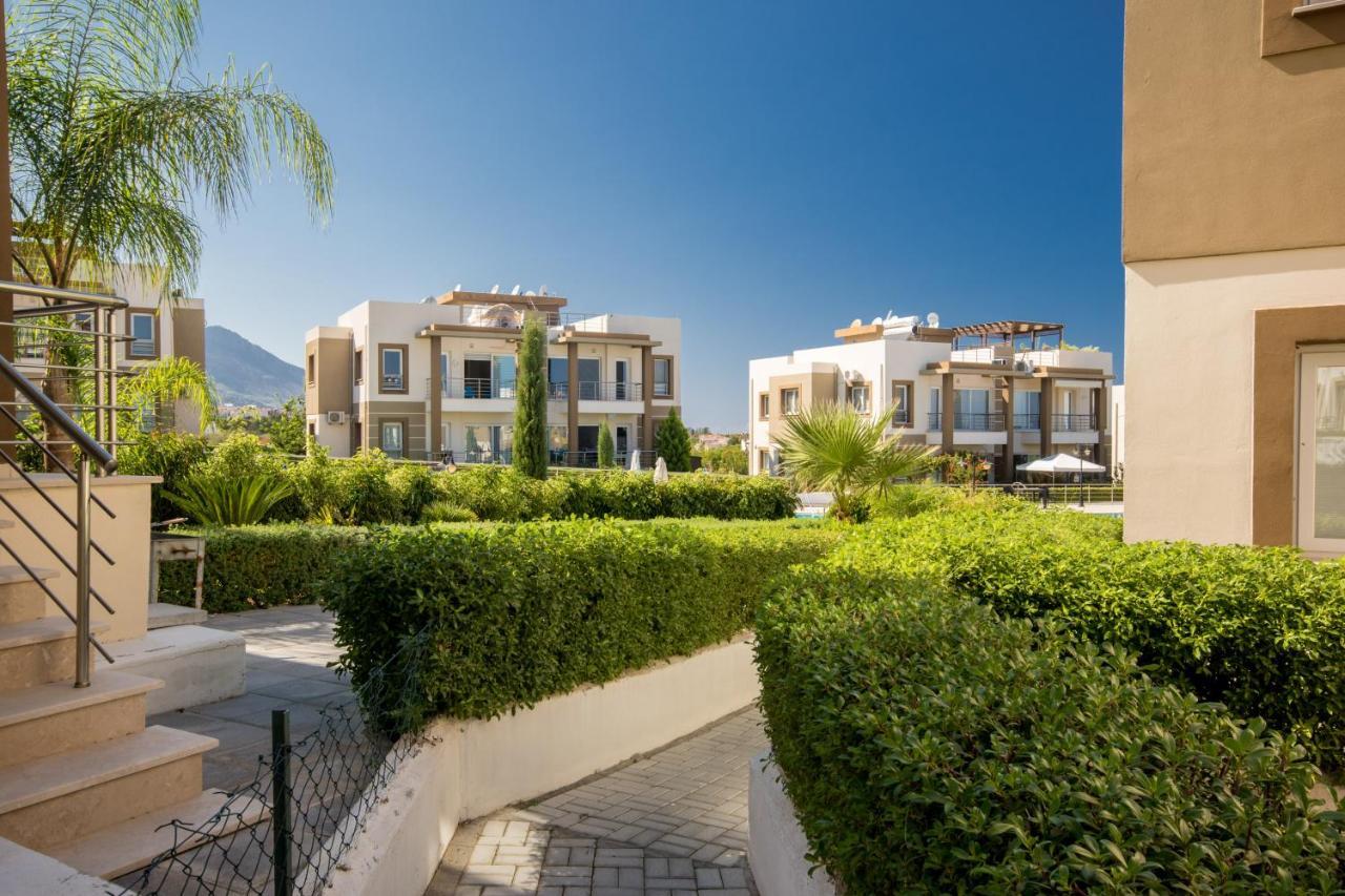 Spacious Two-Bedroom Apartment In Amazing Residence Escape Homes Kyrenia  Eksteriør billede