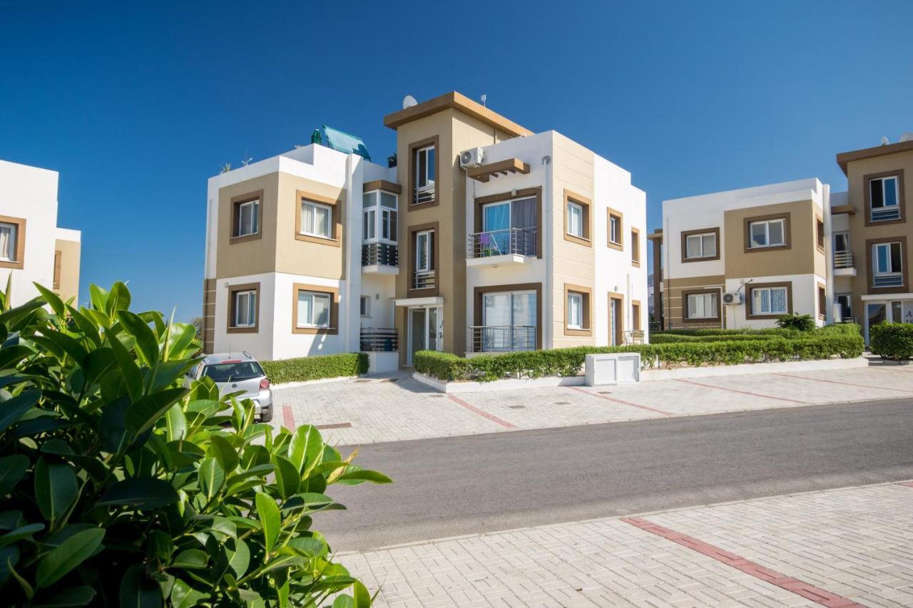 Spacious Two-Bedroom Apartment In Amazing Residence Escape Homes Kyrenia  Eksteriør billede