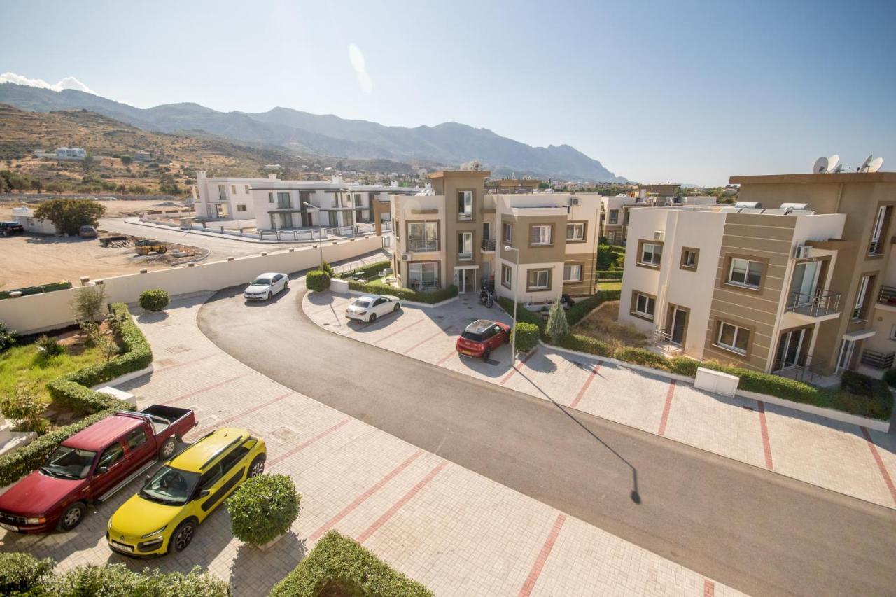Spacious Two-Bedroom Apartment In Amazing Residence Escape Homes Kyrenia  Eksteriør billede