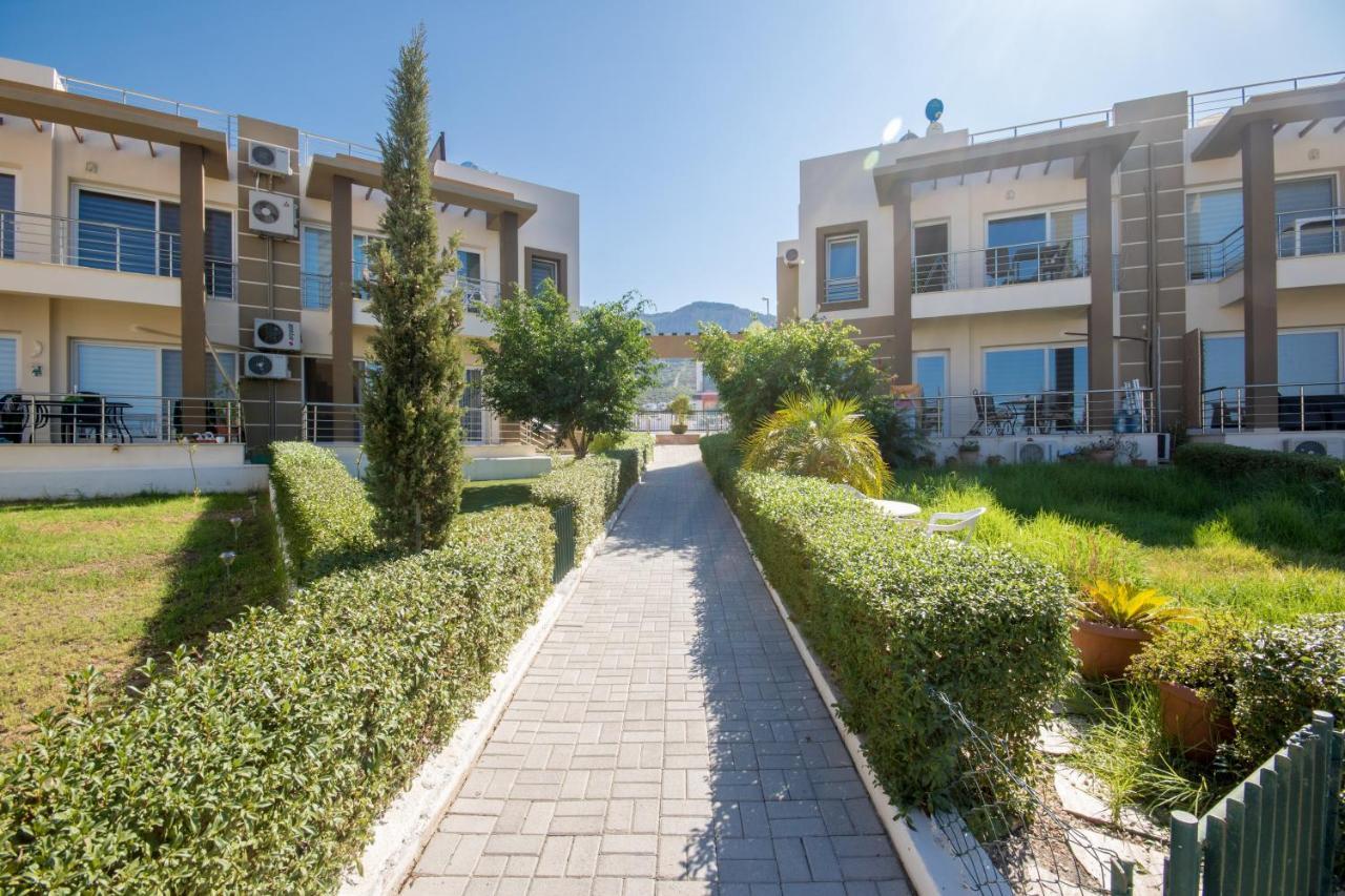 Spacious Two-Bedroom Apartment In Amazing Residence Escape Homes Kyrenia  Eksteriør billede