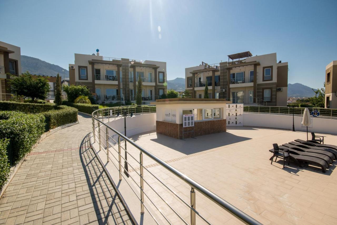 Spacious Two-Bedroom Apartment In Amazing Residence Escape Homes Kyrenia  Eksteriør billede